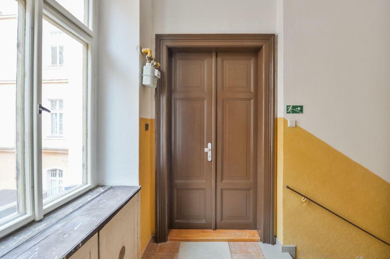 Dali Wenceslas Square Apartment Prague Luaran gambar