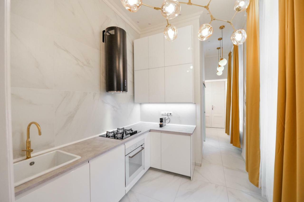 Dali Wenceslas Square Apartment Prague Luaran gambar