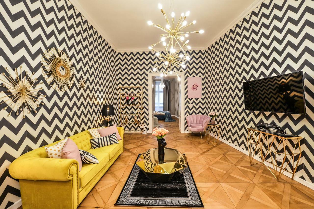 Dali Wenceslas Square Apartment Prague Luaran gambar